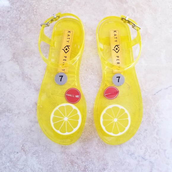 cliffs by white mountain birkenstocks